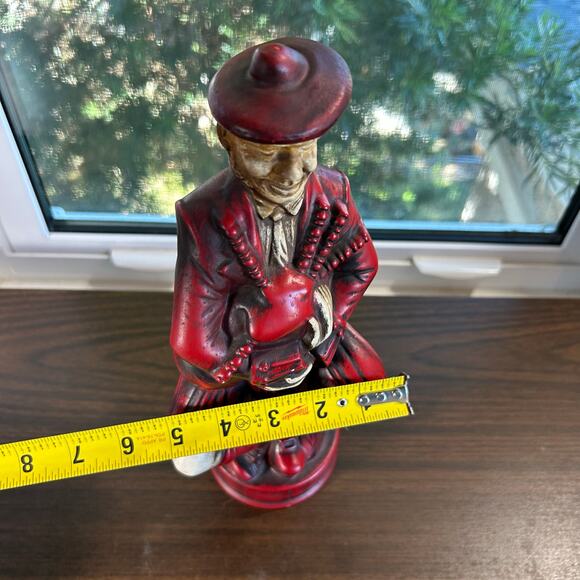 Vintage Scottish Bagpiper Figurine – Red Chalkware Musician Statue 12” Tall - Picture 16 of 16